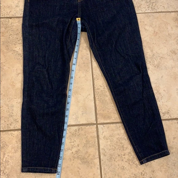 Banana Republic Skinny Jeans Size Petite 27 - Picture 6 of 7